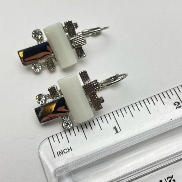 Vintage Silver White Geometric Dangle Earrings - Picture 6 of 8